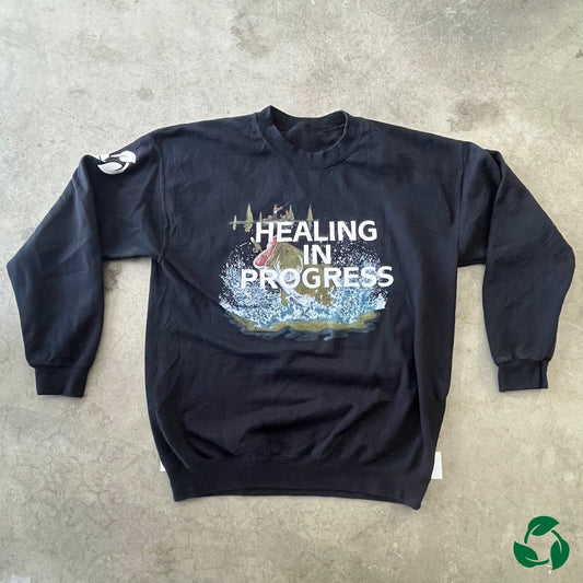 HEALING IN PROGRESS - Black Bass Crew Neck